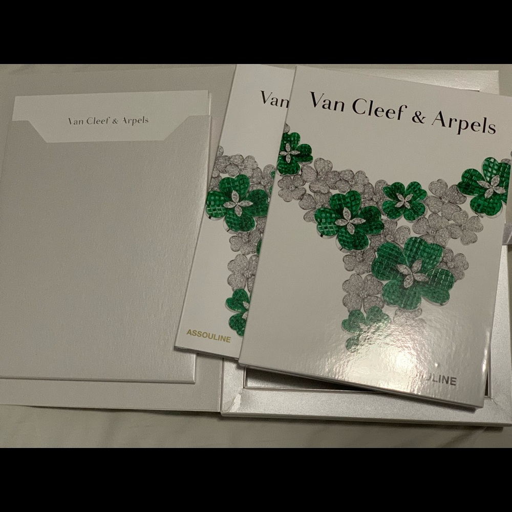 Van Cleef & Arpels Assouline Collector’s Catalog